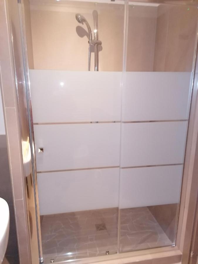 Holidaystudio Appartamento In Centro Salerno Kültér fotó