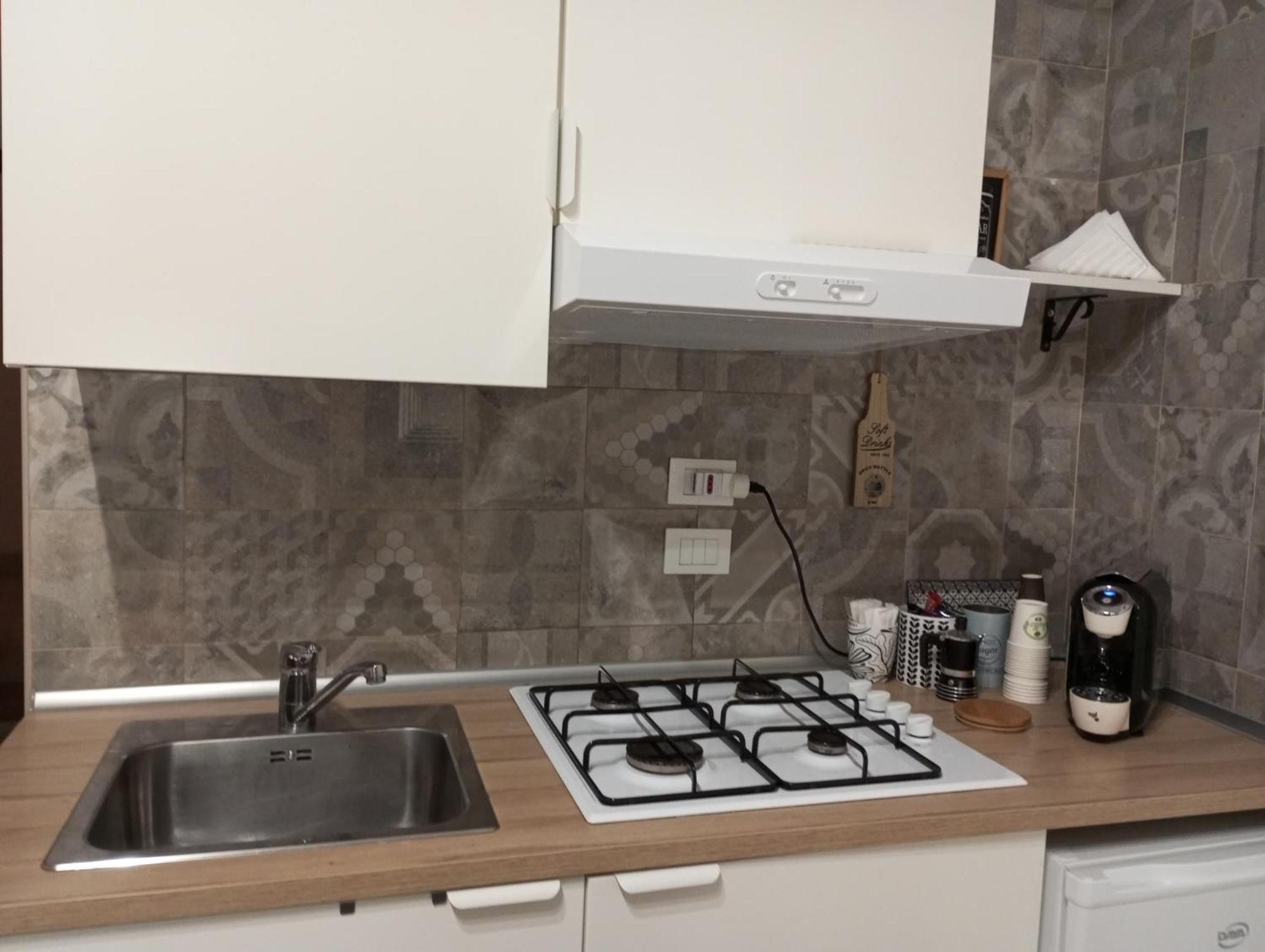 Holidaystudio Appartamento In Centro Salerno Kültér fotó