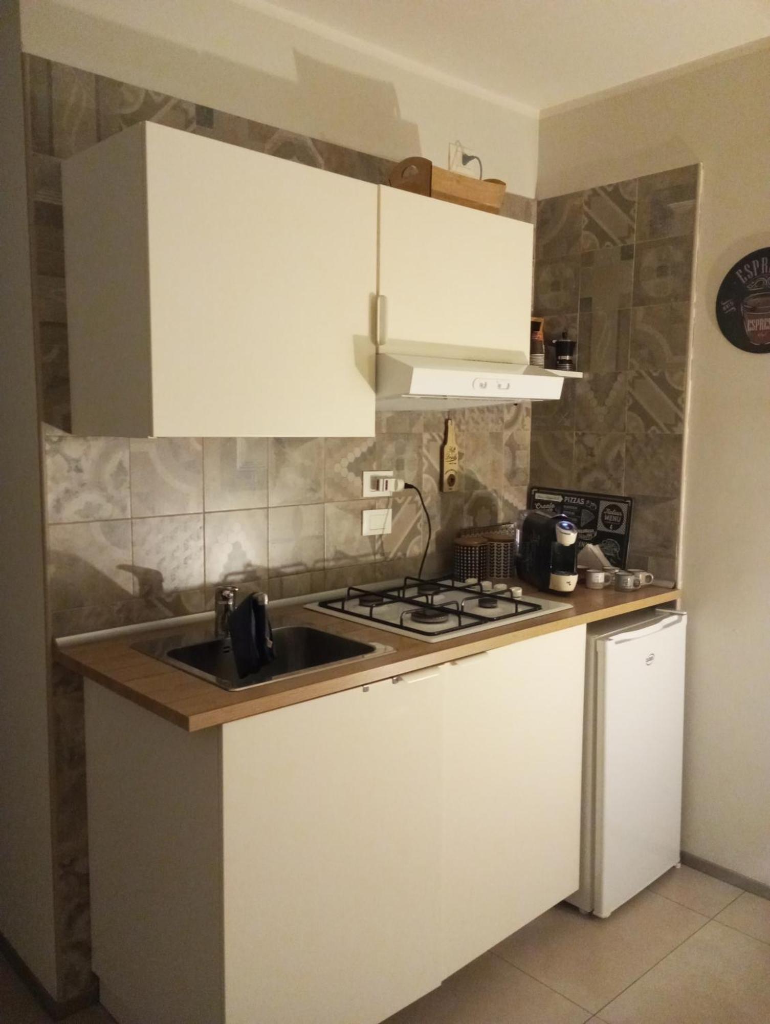 Holidaystudio Appartamento In Centro Salerno Kültér fotó